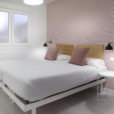 Always Easy I Secundino Esnaola *