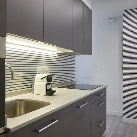 Apartment Always Easy I Secundino Esnaola *